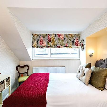 Holmlea Guest House York Habitación foto